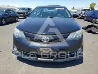 2014 Toyota CAMRY фото