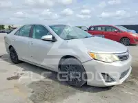 2014 Toyota CAMRY фото