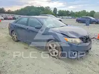 2014 Toyota CAMRY фото