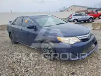 2014 Toyota CAMRY фото