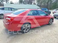2014 Toyota CAMRY фото