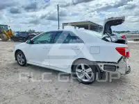 2014 Toyota CAMRY фото