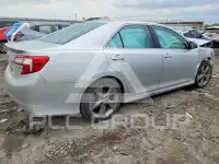2014 Toyota CAMRY фото