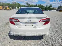 2014 Toyota CAMRY фото