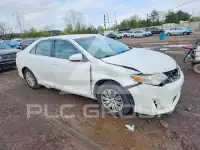 2014 Toyota CAMRY фото