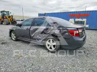 2014 Toyota CAMRY фото