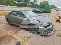 2014 Toyota CAMRY фото