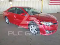 2014 Toyota CAMRY фото