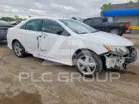 2014 Toyota CAMRY фото