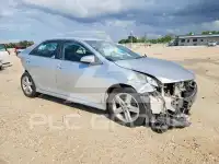 2014 Toyota CAMRY photo