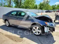 2014 Toyota CAMRY фото