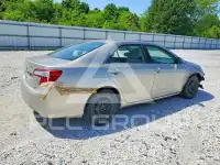 2014 Toyota CAMRY photo