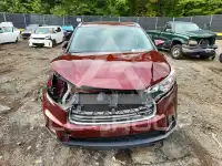 2014 Toyota Highlander photo