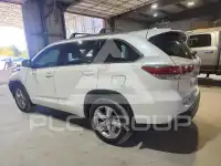 2014 Toyota Highlander фото