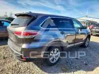 2014 Toyota Highlander photo