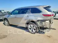 2014 Toyota Highlander photo
