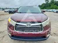 2014 Toyota Highlander photo