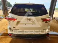 2014 Toyota Highlander фото