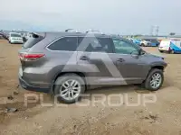 2014 Toyota Highlander photo