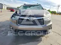 2014 Toyota Highlander photo