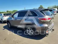 2014 Toyota Highlander photo
