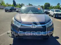2014 Toyota Highlander photo