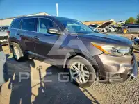 2014 Toyota Highlander photo