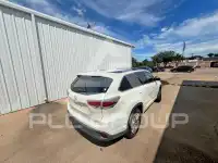 2014 Toyota Highlander photo
