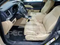 2014 Toyota Highlander photo