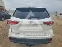 2014 Toyota Highlander photo