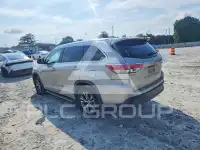 2014 Toyota Highlander photo
