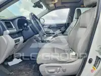 2014 Toyota Highlander photo