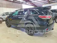 2014 Toyota Highlander photo