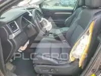 2014 Toyota Highlander фото