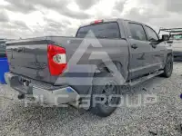 2014 Toyota TUNDRA photo