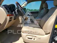 2014 Toyota LAND CRUISER photo