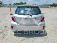 2014 Toyota YARIS фото