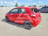 2014 Toyota YARIS фото