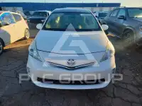 2014 Toyota PRIUS photo