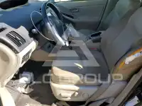 2014 Toyota PRIUS фото