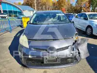 2014 Toyota PRIUS фото