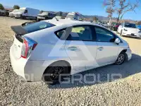 2014 Toyota PRIUS фото