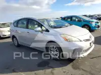 2014 Toyota PRIUS фото