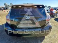 2014 Toyota PRIUS photo