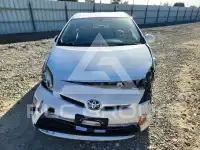 2014 Toyota PRIUS фото
