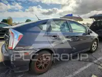 2014 Toyota PRIUS photo