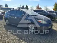 2014 Toyota PRIUS photo