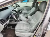 2014 Toyota PRIUS фото