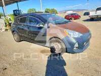 2014 Toyota PRIUS photo