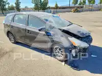 2014 Toyota PRIUS photo